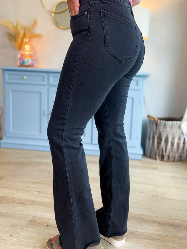 The Gianna High-Rise Flare Black Jean