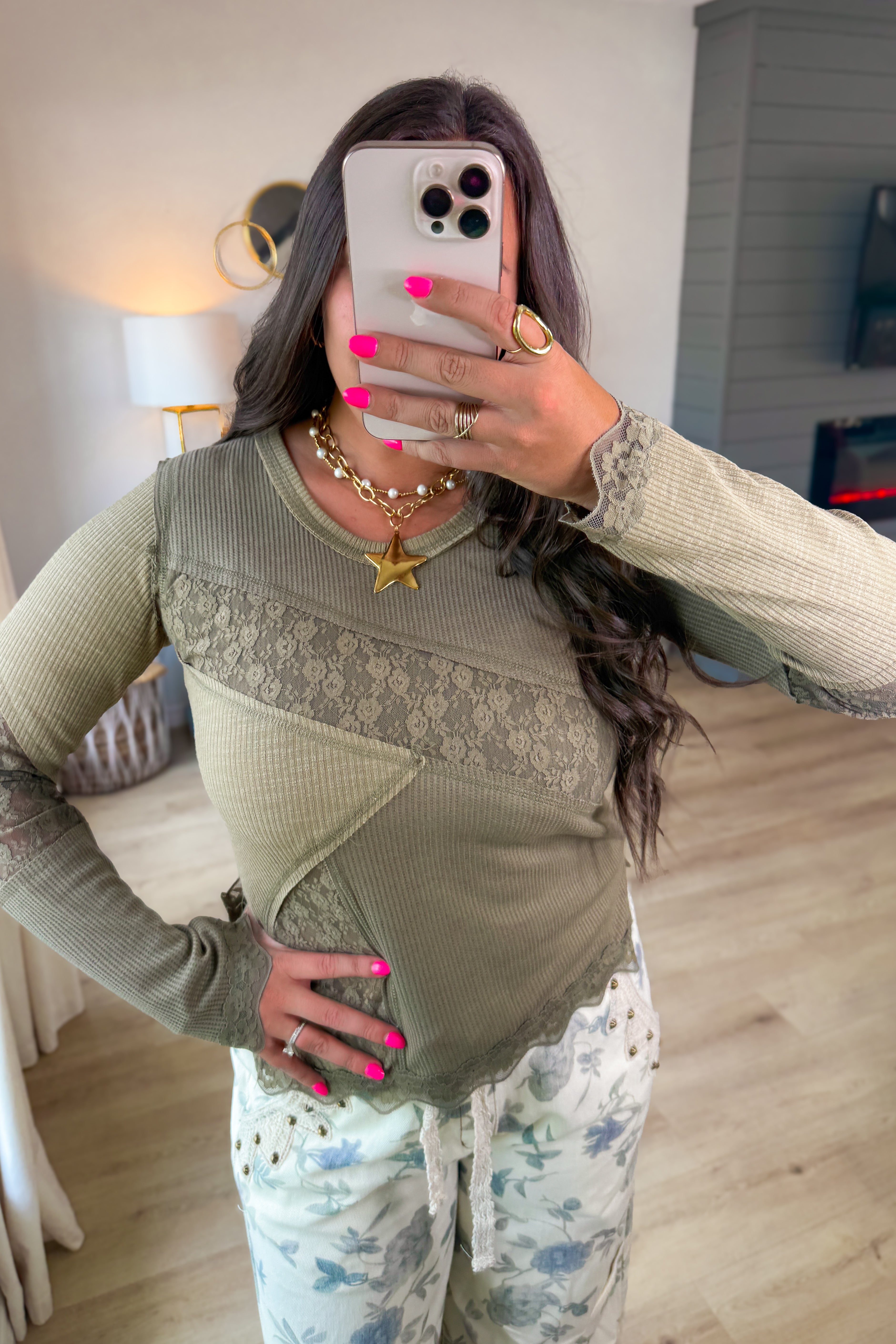 Supernova Statement Necklace – Gold Star Chain, Waterproof