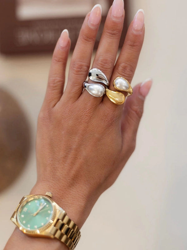 The Ava Ring